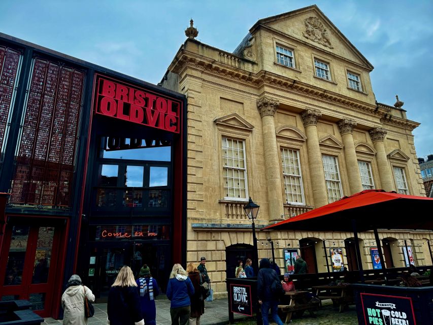 Bristol: The Harboursides Hidden History Audio Tour - Key Points