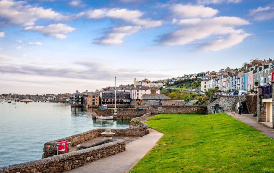 Falmouth: Historical Harbour Town Self-Guided Audio Tour - Key Points