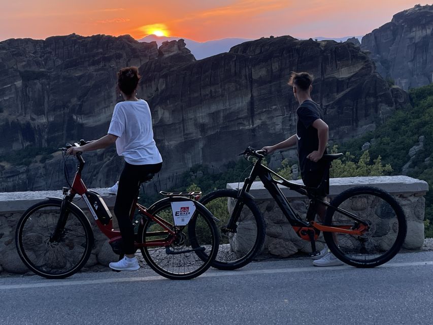 Meteora: E-Bike Sunset Tour With Local Guide & Drink - Key Points