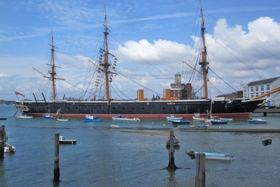 Portsmouth: Quirky Smartphone Heritage Walking Tours - Key Points