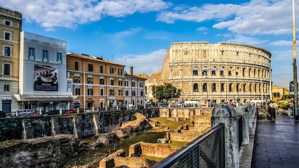 Rome Highlights Tour With Pizza and Gelato (Max 8 People) - Key Points