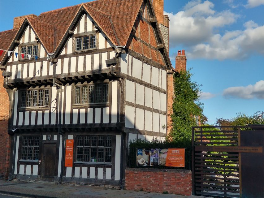 Stratford-Upon-Avon: Historical Walking Tour - Key Points