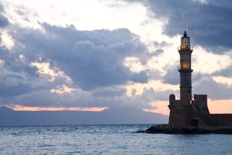 Chania: First Discovery Walk and Reading Walking Tour