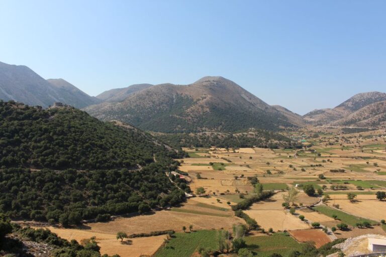 Crete: Day Trip to Sfakiá, Plakias and Kourtaliotiko Gorge