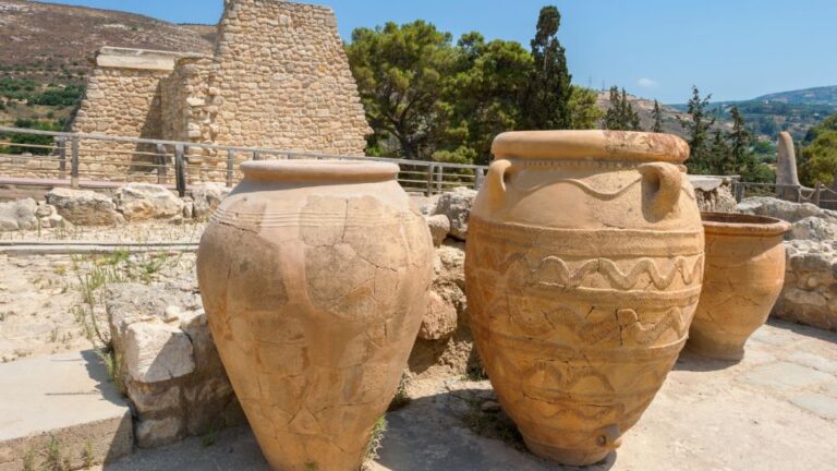 From Heraklion: Historical Center City Tour & Knossos Palace