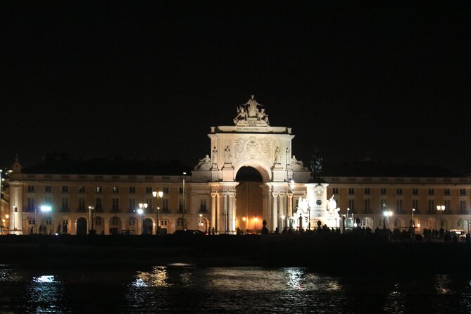 Night Boat Tour on the Tagus River