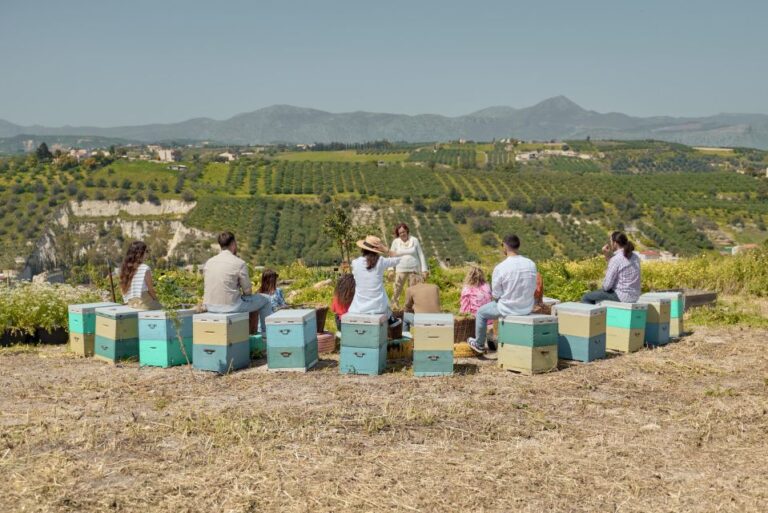 Regenerative Farming Veggies Tour & Salad Making Experience