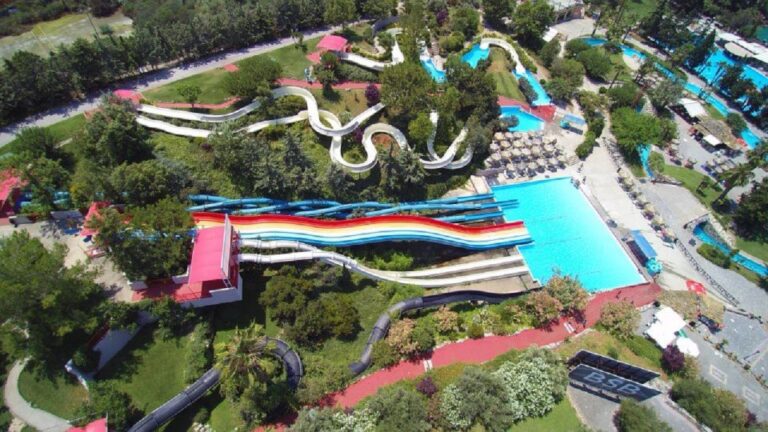 Rethymno Area: Limnoupoli Waterpark Admission With Transfer