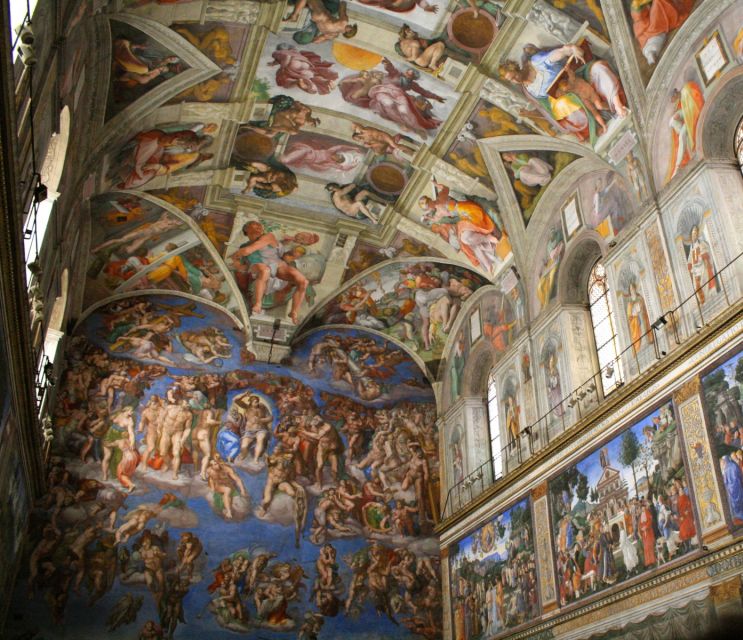 Rome: Vatican Museums & Sistine Chapel Private Evening Tour