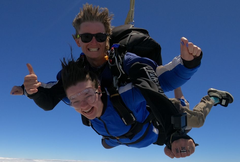 1 sydney tandem skydive with optional transfers Sydney: Tandem Skydive With Optional Transfers