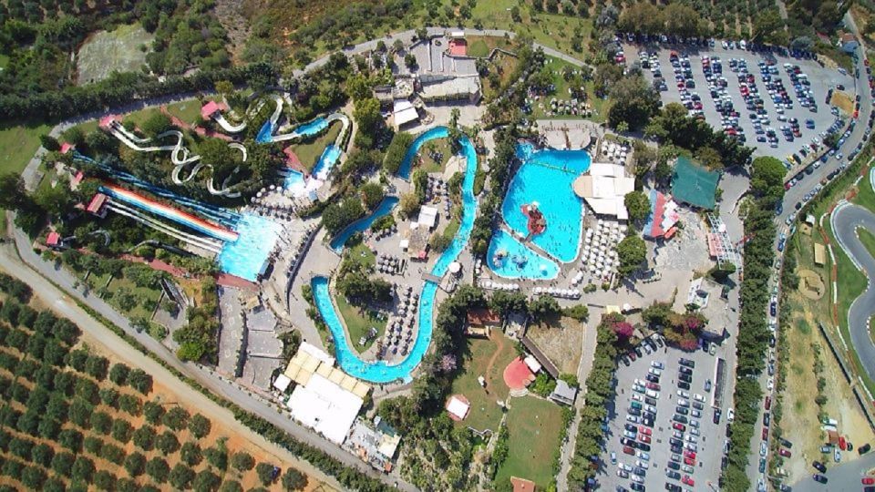 Rethymno Area: Limnoupoli Waterpark Admission With Transfer - Inclusions