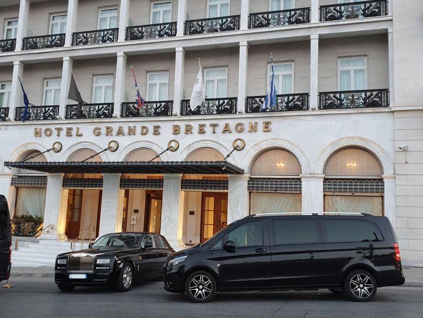 Economy Transfer: Piraeus Cruise Port to Athens Hotels - Vehicle Amenities