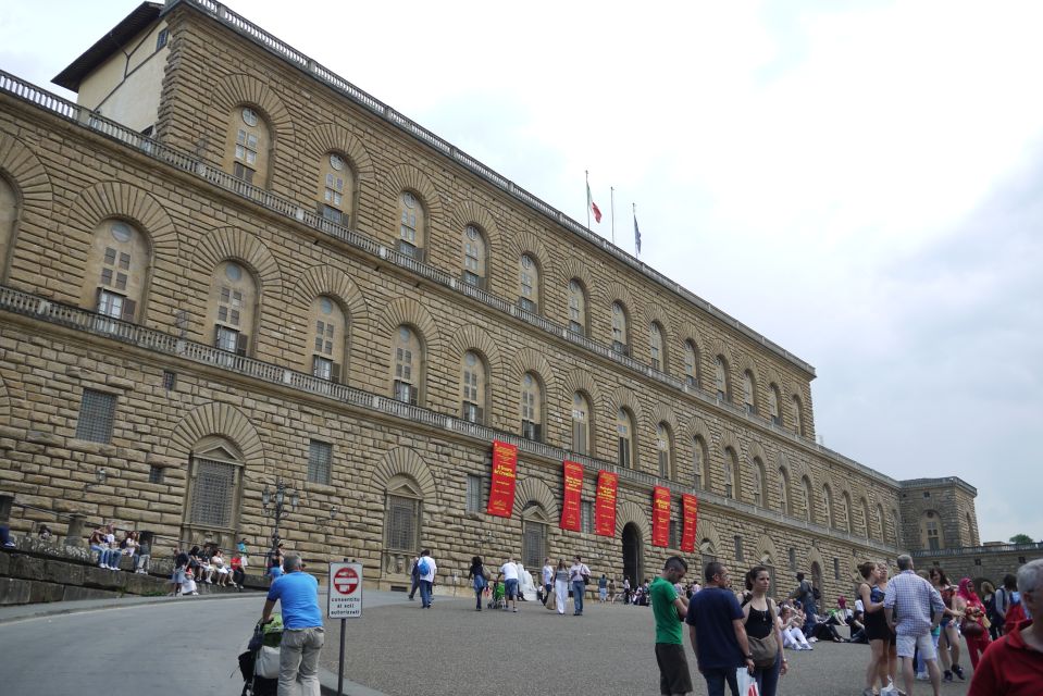 Pitti Palace and Boboli Gardens Private Tour - Itinerary