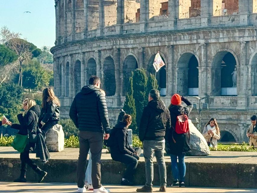 Rome: Private Colosseum Guided Tour With Food & Wine Tasting - Food and Wine Tasting