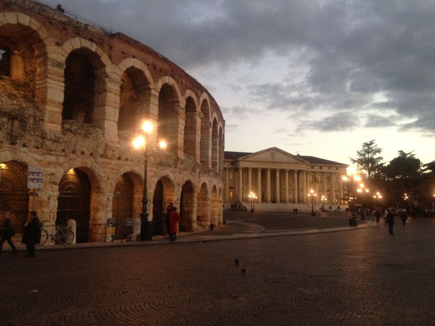 Verona: Private 2-Hour Walking Tour - Booking Information