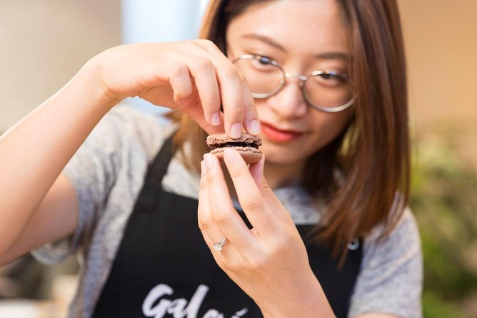 Macaron Bakery Class at Galeries Lafayette Paris - Common questions