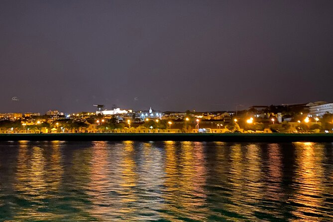 Night Boat Tour on the Tagus River - Booking Information