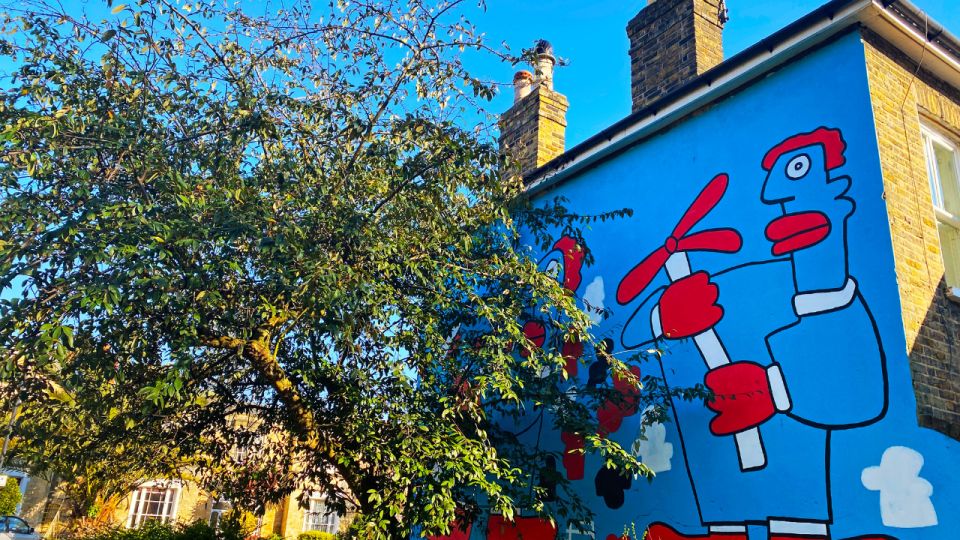 London: Self-Guided Arty Adventure Mystery Tour of Peckham - Experience