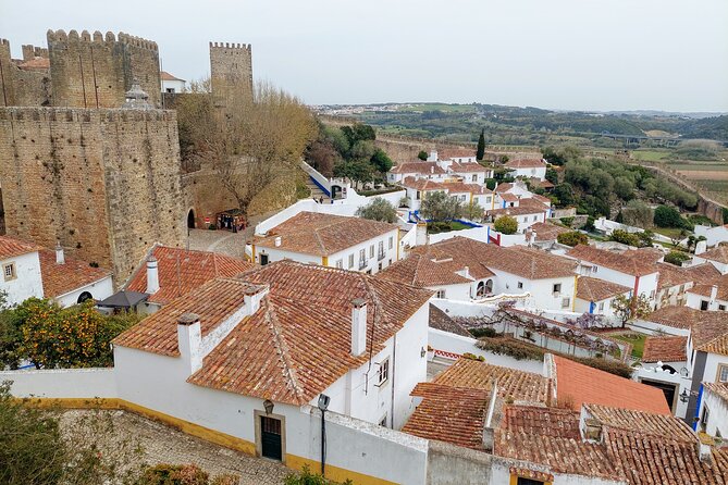 Nazaré Óbidos - Waves and History Private Tour From Lisbon - Key Points