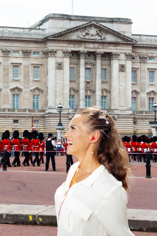 London Royal Walk: Walking Tour With Audio Guide on App - Common questions