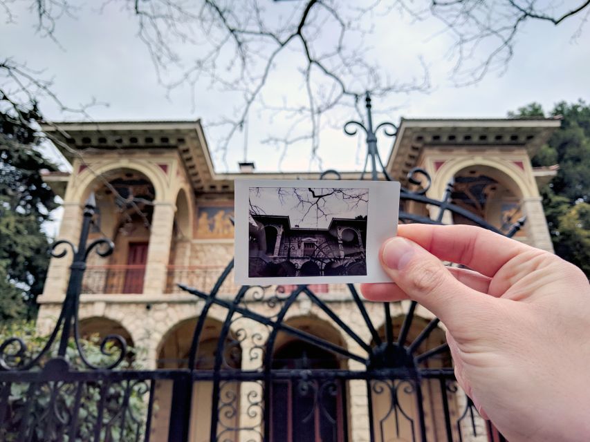 Athens: Instant Camera Photo Tour - Tour Details