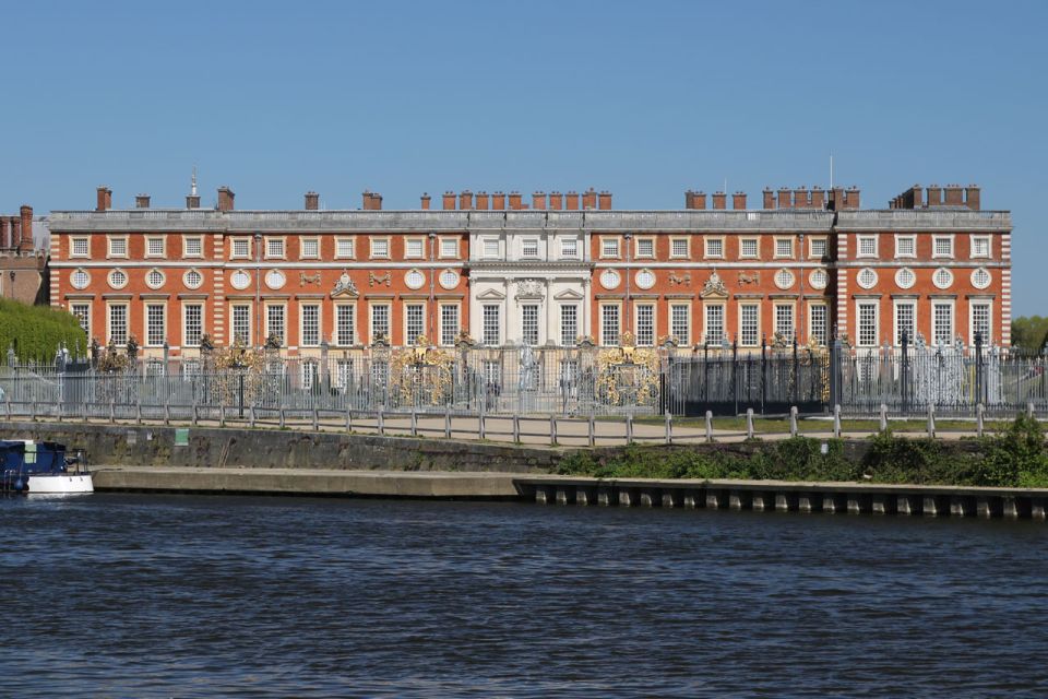 London: Westminster to Hampton Court River Thames Cruise - Key Points