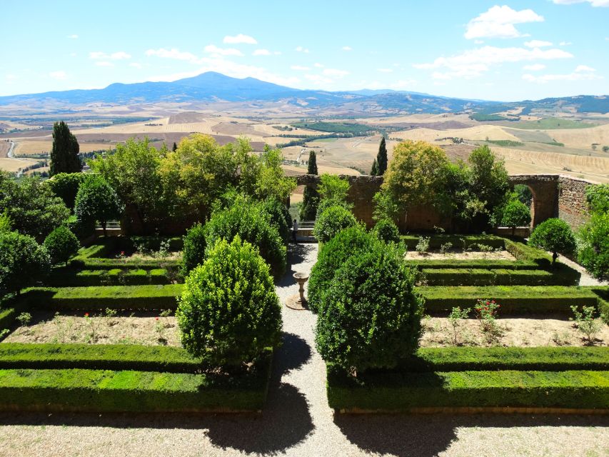 Pienza: Private Walking Tour With Tuscan Tasting Experience - Key Points