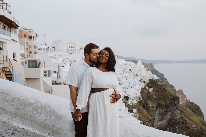 Private Vacation Photography Session With Local Photographer in Santorini - Just The Basics