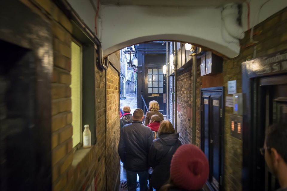 Secrets of London Walking Tour - Key Points