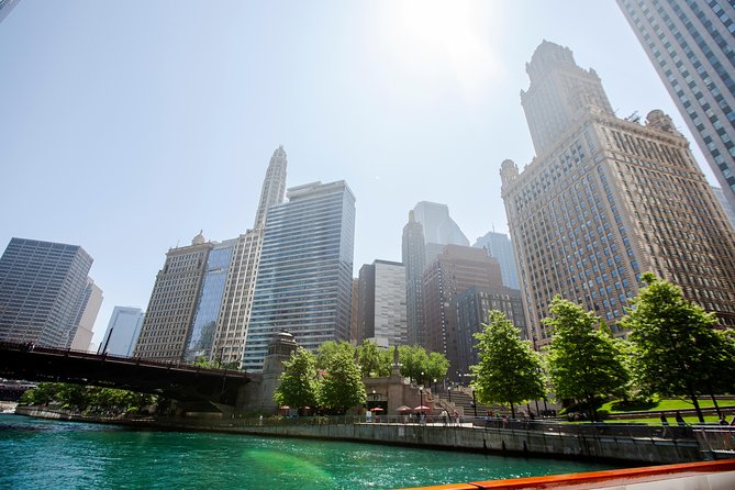 Chicago Architecture River Cruise - River Exploration